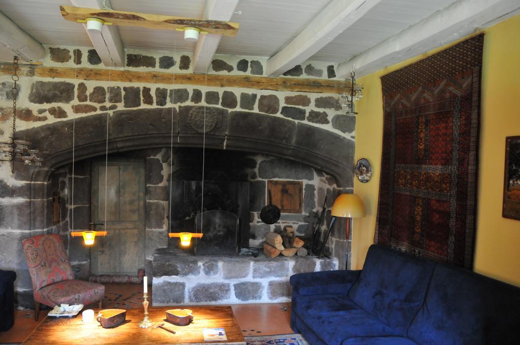 Bed and Breakfast Le Potala Le Bouchet-Saint-Nicolas Zewnętrze zdjęcie